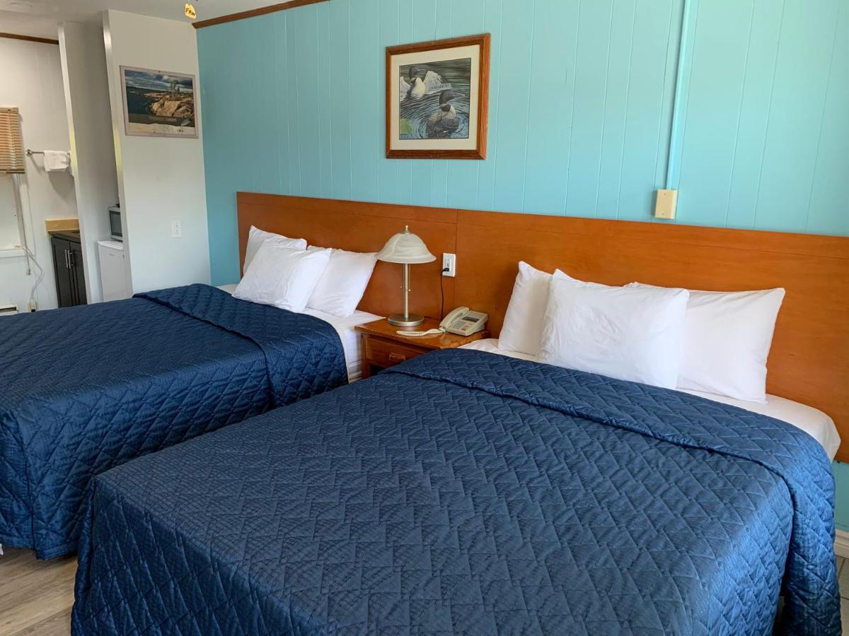 פארי סאונד Town & Country Motel מראה חיצוני תמונה